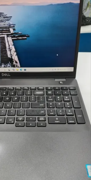 New Laptop Dell Precision 3541 16GB Intel Core i7 SSD 512GB