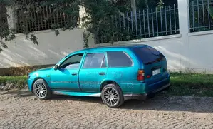 Toyota Corolla 1999 Teal