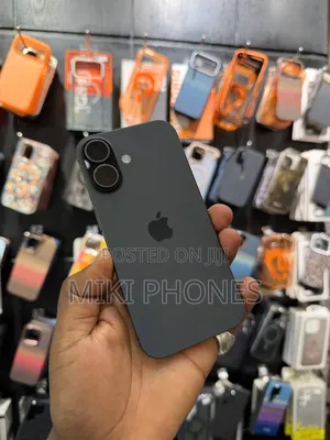 New Apple iPhone 17 256 GB Black