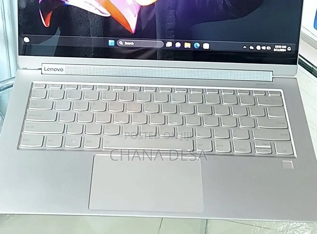New Laptop Lenovo Yoga 9i 16GB Intel Core i7 SSD 512GB