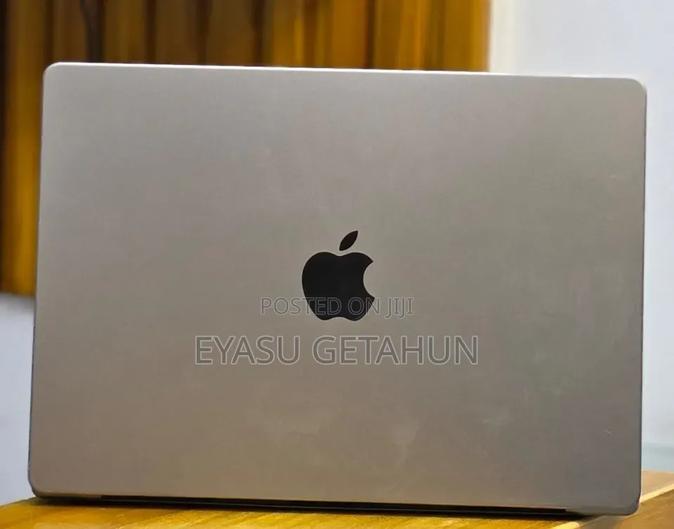 New Laptop Apple MacBook Pro 2021 M1 16GB Apple M1 Pro SSD 1T