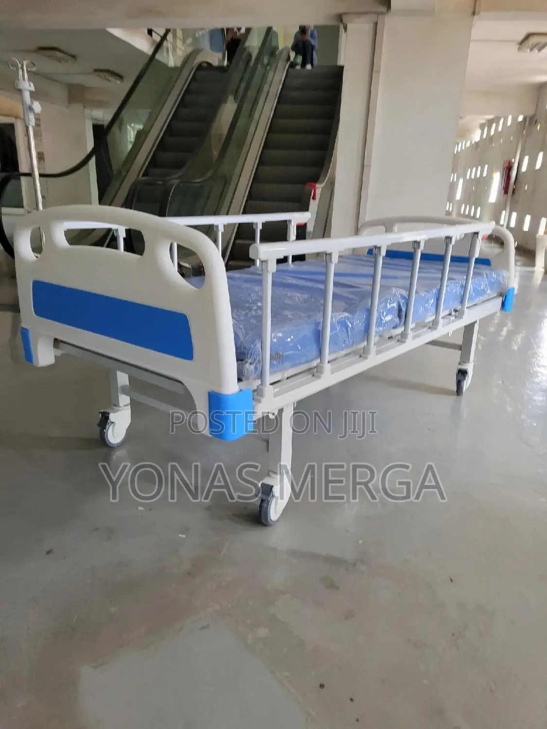 Double Crank Hospital Bed a Hospital or Aged Care Association