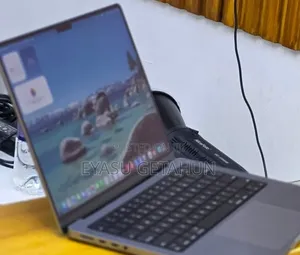 New Laptop Apple MacBook Pro 2021 M1 16GB Apple M1 Pro SSD 1T