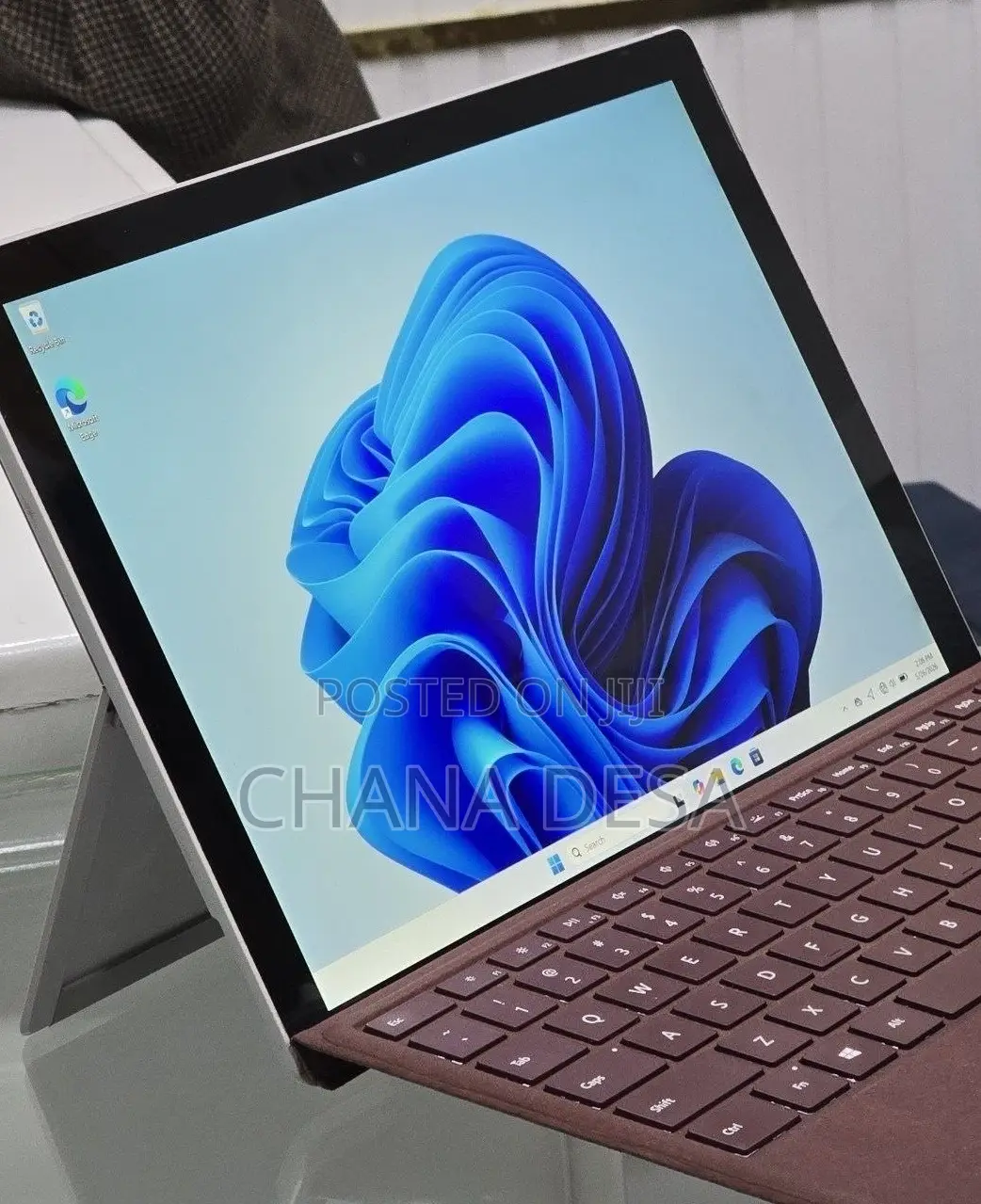 New Laptop Microsoft Surface Pro 6 8GB Intel Core i5 SSD 128GB