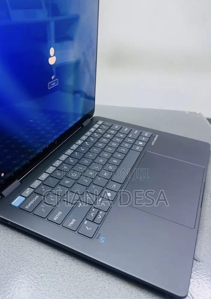 New Laptop HP OmniBook Ultra Flip 14" 16GB Intel Core Ultra 7 SSD 1T