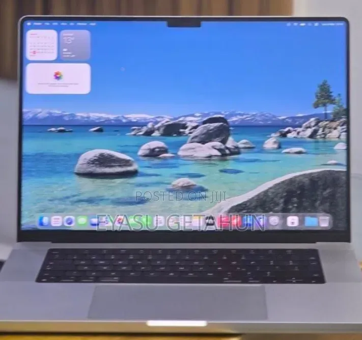New Laptop Apple MacBook Pro 2021 M1 32GB Apple M1 Pro SSD 512GB