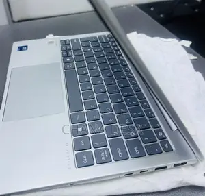 New Laptop HP 16GB Intel Core Ultra 7 SSD 512GB