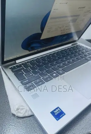 New Laptop HP 16GB Intel Core Ultra 7 SSD 512GB