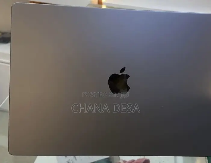 New Laptop Apple MacBook Pro 2021 M1 32GB Apple M1 Pro SSD 512GB