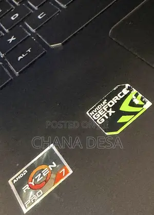New Laptop Asus 16GB AMD Ryzen 7 SSD 512GB