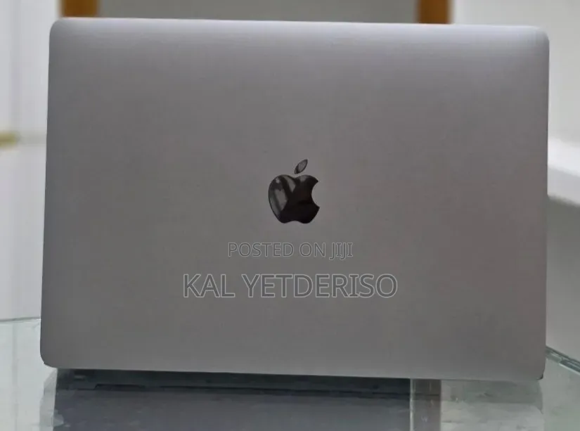 New Laptop Apple MacBook Air 2020 M1 8GB Intel Core i5 SSD 256GB