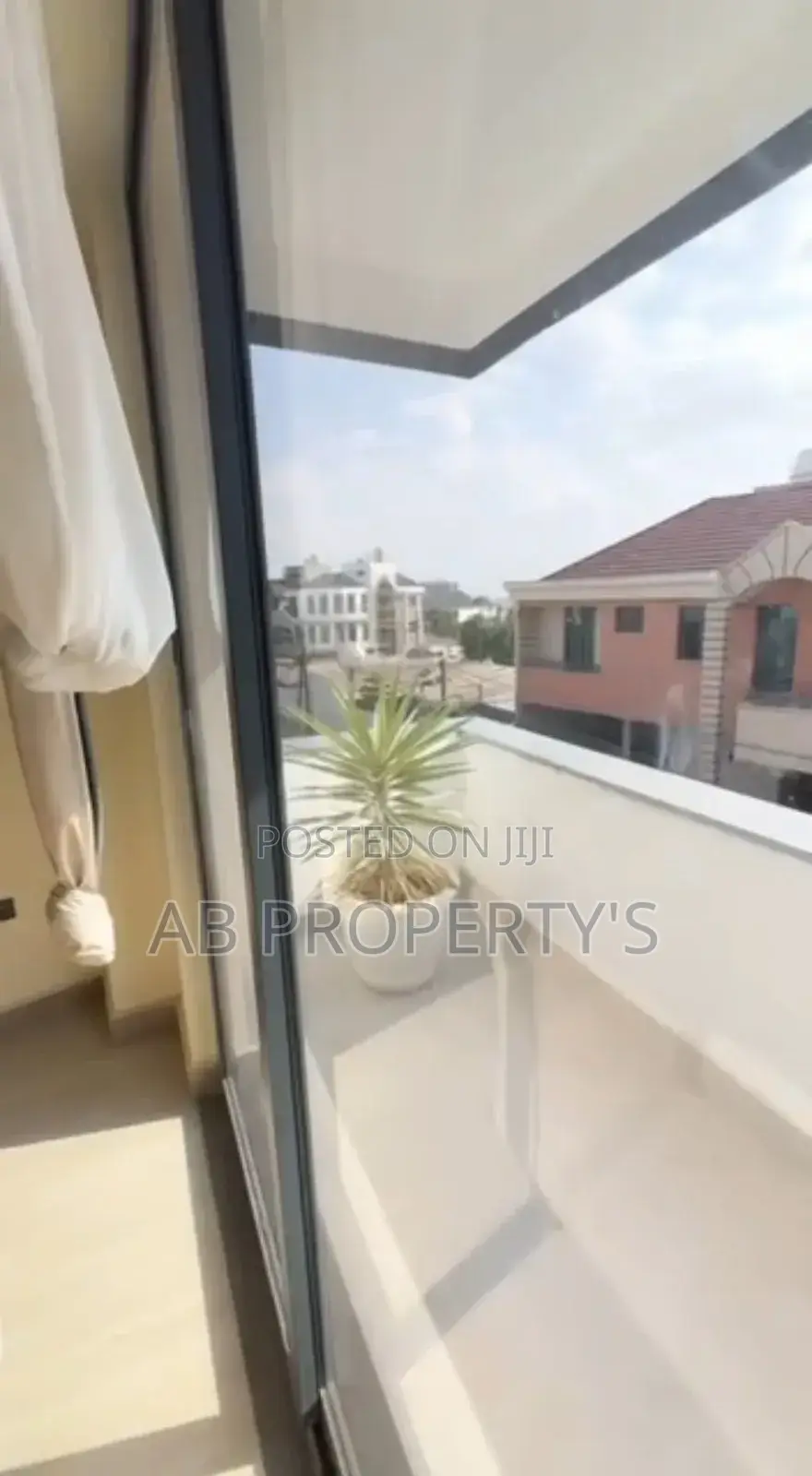 Furnished 3bdrm Apartment in ብ/ገብርኤል.  Lafto Mall for sale