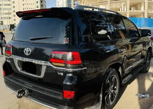 Toyota Land Cruiser 4.5 V8 GXR 2016