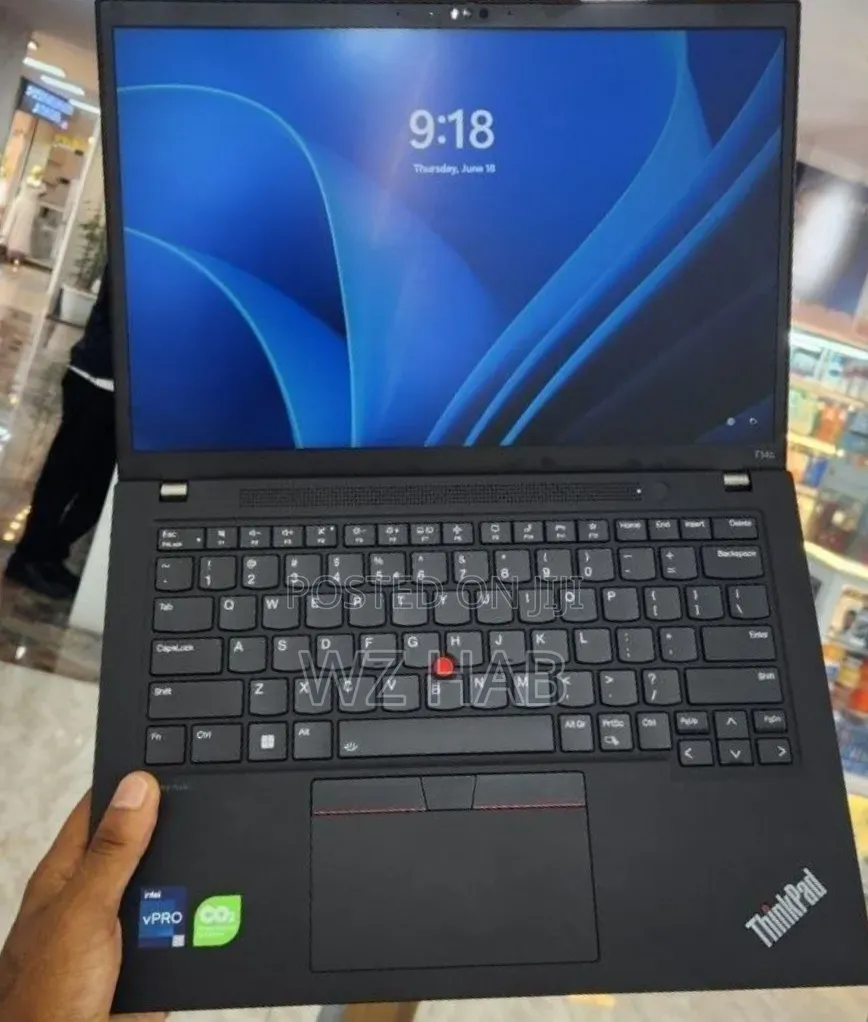 New Laptop Lenovo ThinkPad T14s G4 16GB Intel Core i7 SSD 1T
