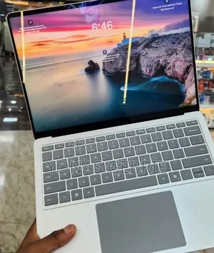 New Laptop Microsoft Surface 16GB Qualcomm Snapdragon X Elite SSD 512GB