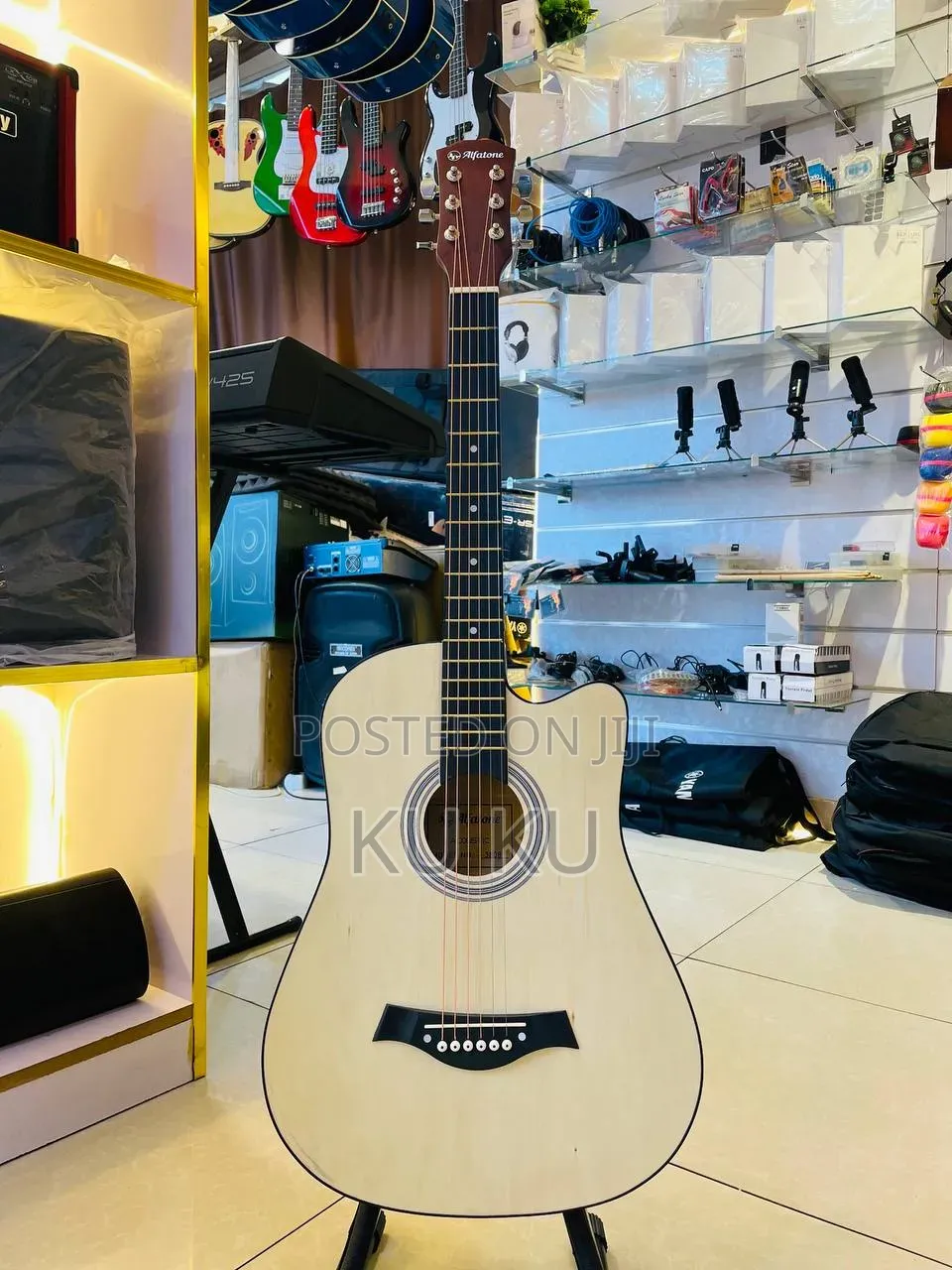 Box Guitar