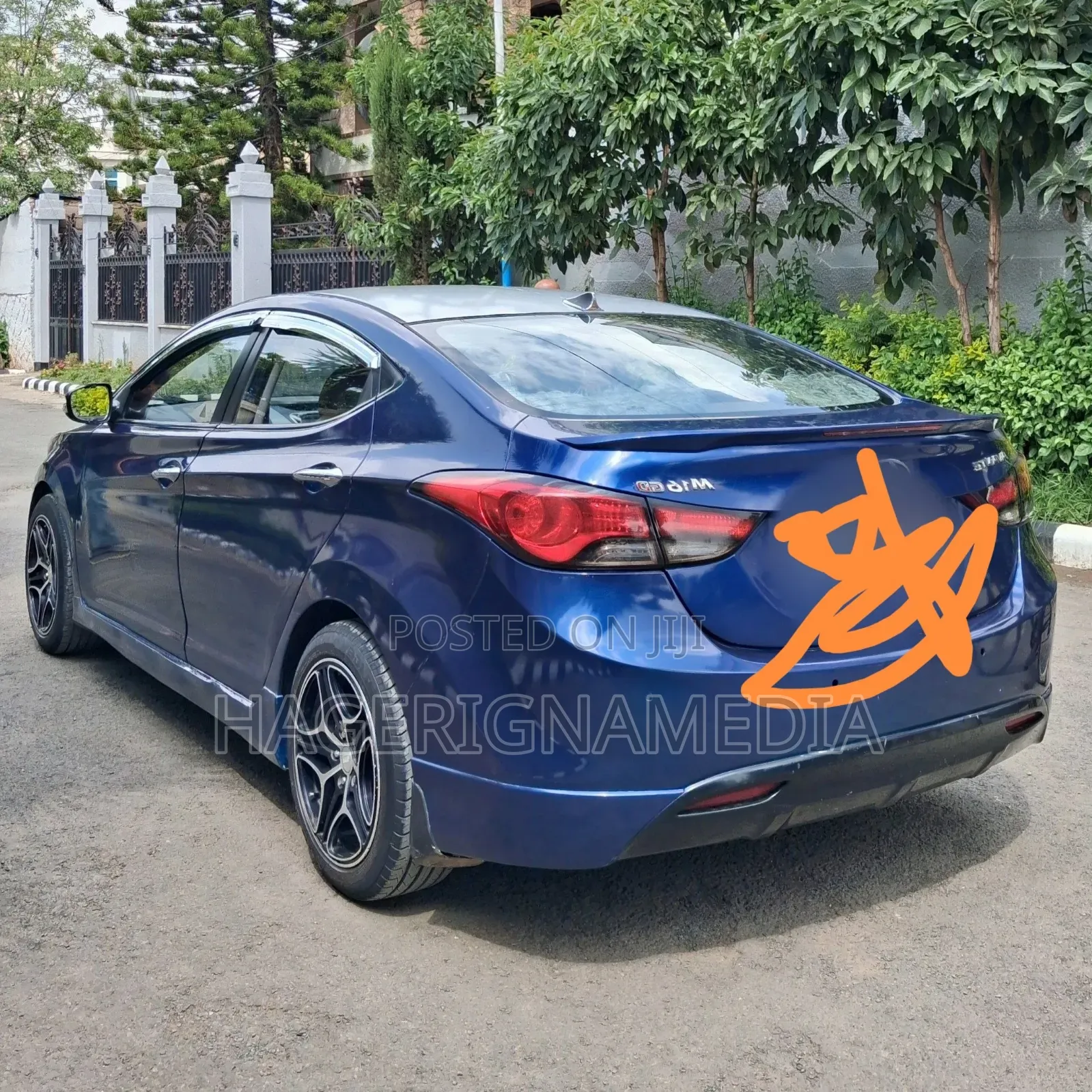 Hyundai Avante 2014 Blue