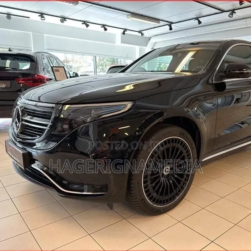 Mercedes-Benz EQC EQC400 4MATIC 2022 Black