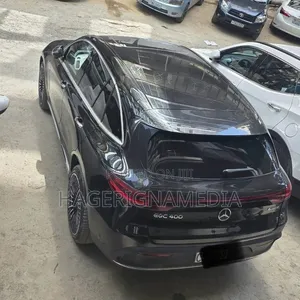 Mercedes-Benz EQC EQC400 4MATIC 2022 Black