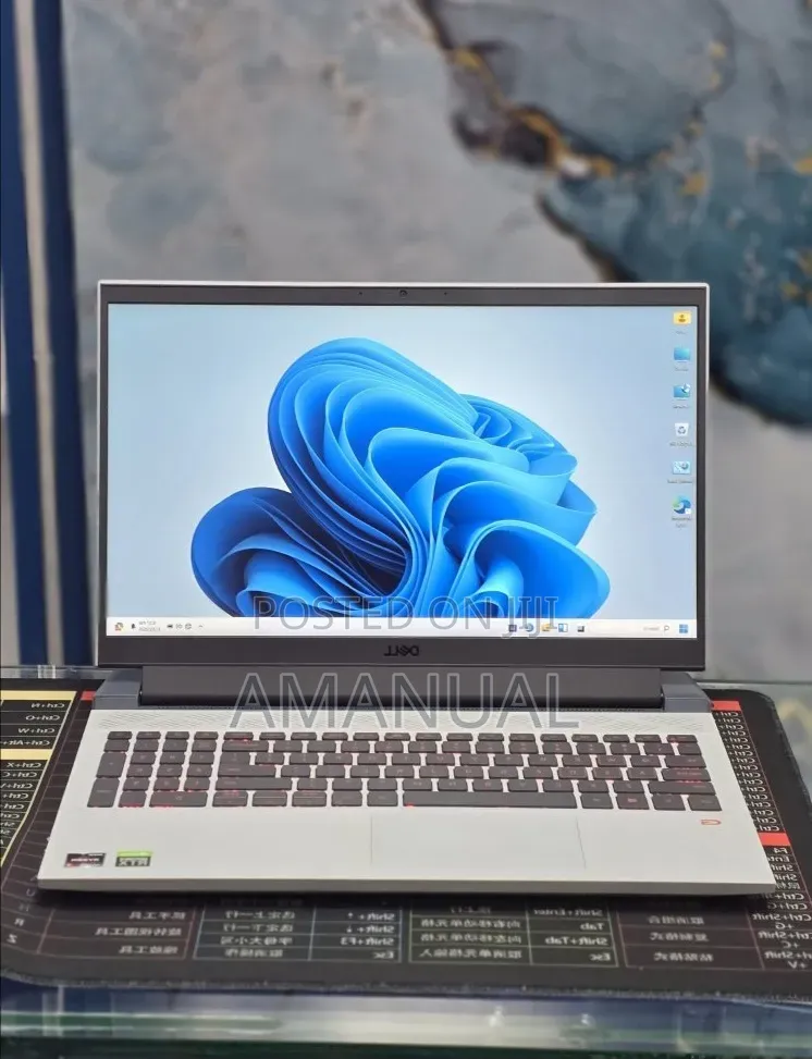 New Laptop Dell G15 5511 8GB AMD Ryzen 7 SSD 512GB
