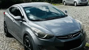 Hyundai Avante 2013 Gray