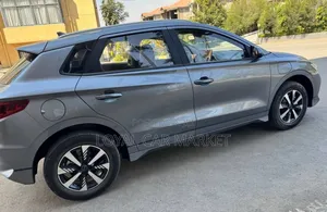 BYD E2 43 kWh 94 hp FWD 2024 Gray