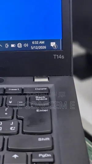 New Laptop Lenovo 16GB AMD Ryzen 5 SSD 512GB
