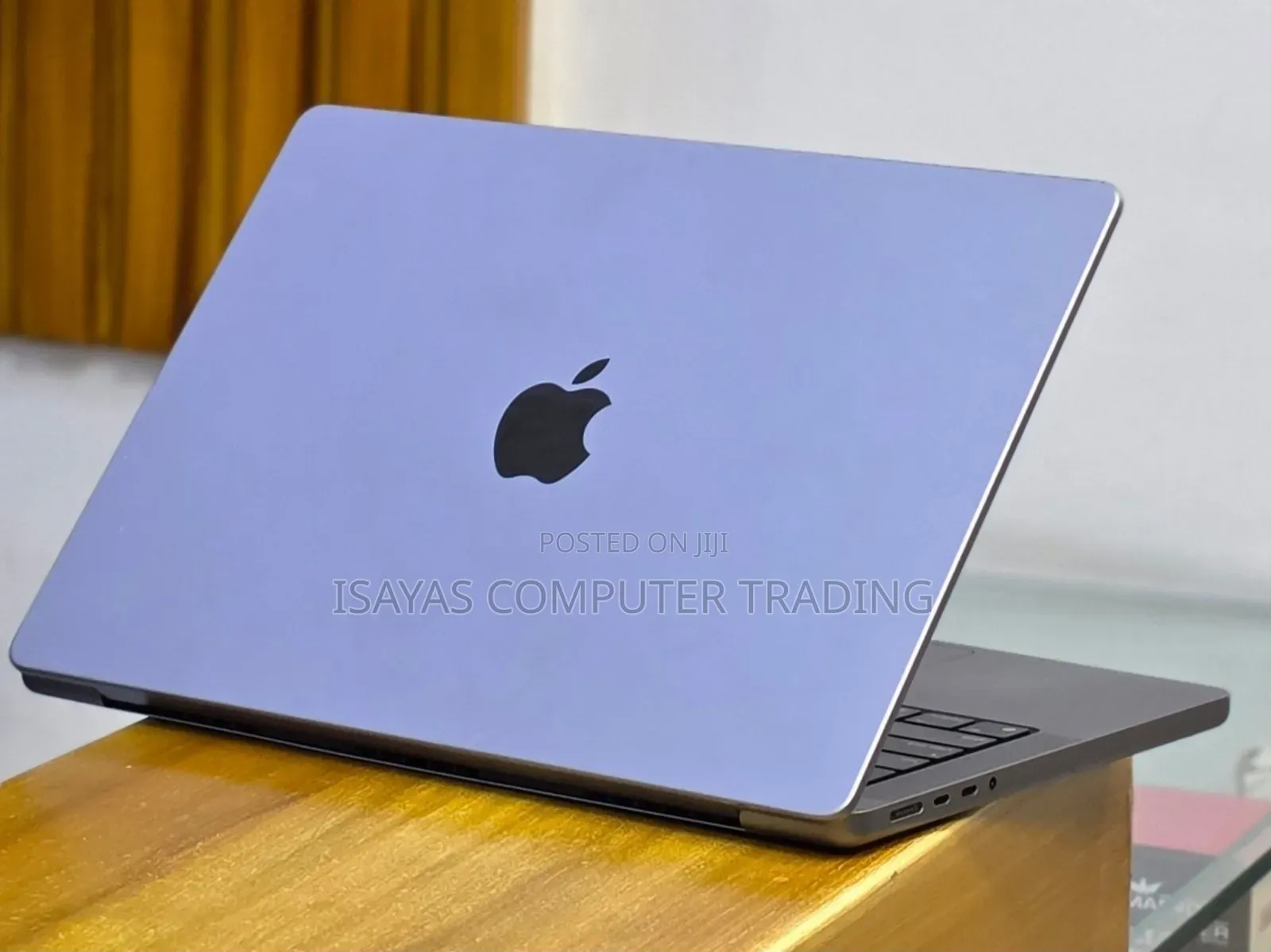 New Laptop Apple MacBook Pro 2021 M1 16GB Apple M1 Pro SSD 1T