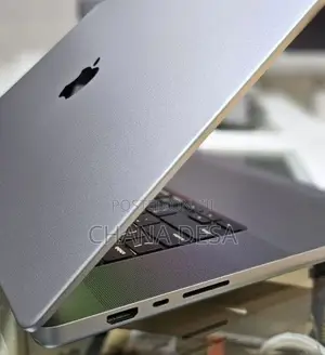 New Laptop Apple MacBook Pro 2021 M1 Max 32GB Apple M1 Max SSD 1T