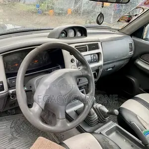 Mitsubishi L200 2005 Blue