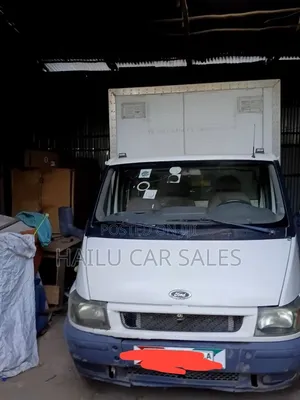 Ford E-150 XLT Wagon 2005 Silver