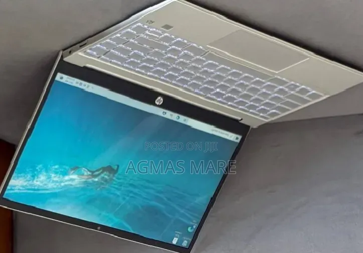 New Laptop HP Pavilion 13 16GB Intel Core i7 SSD 512GB