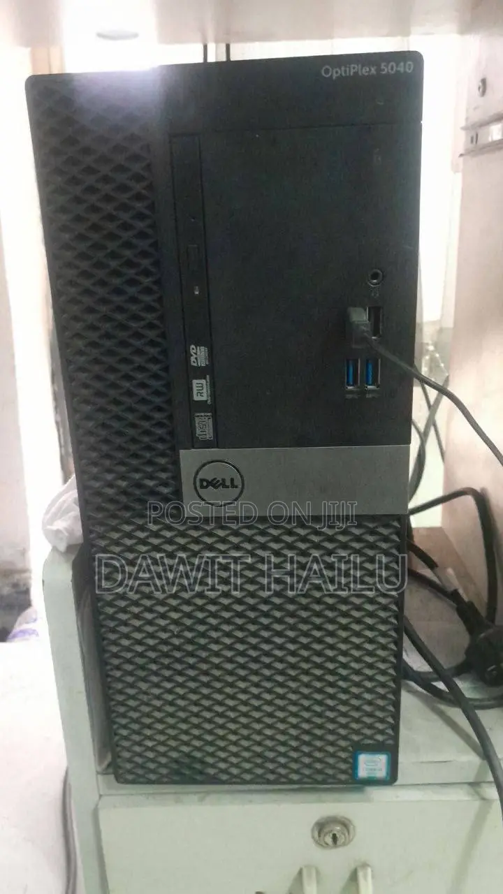 Desktop Computer Dell Optiplex 5040 4GB Intel Core i3 HDD 500GB