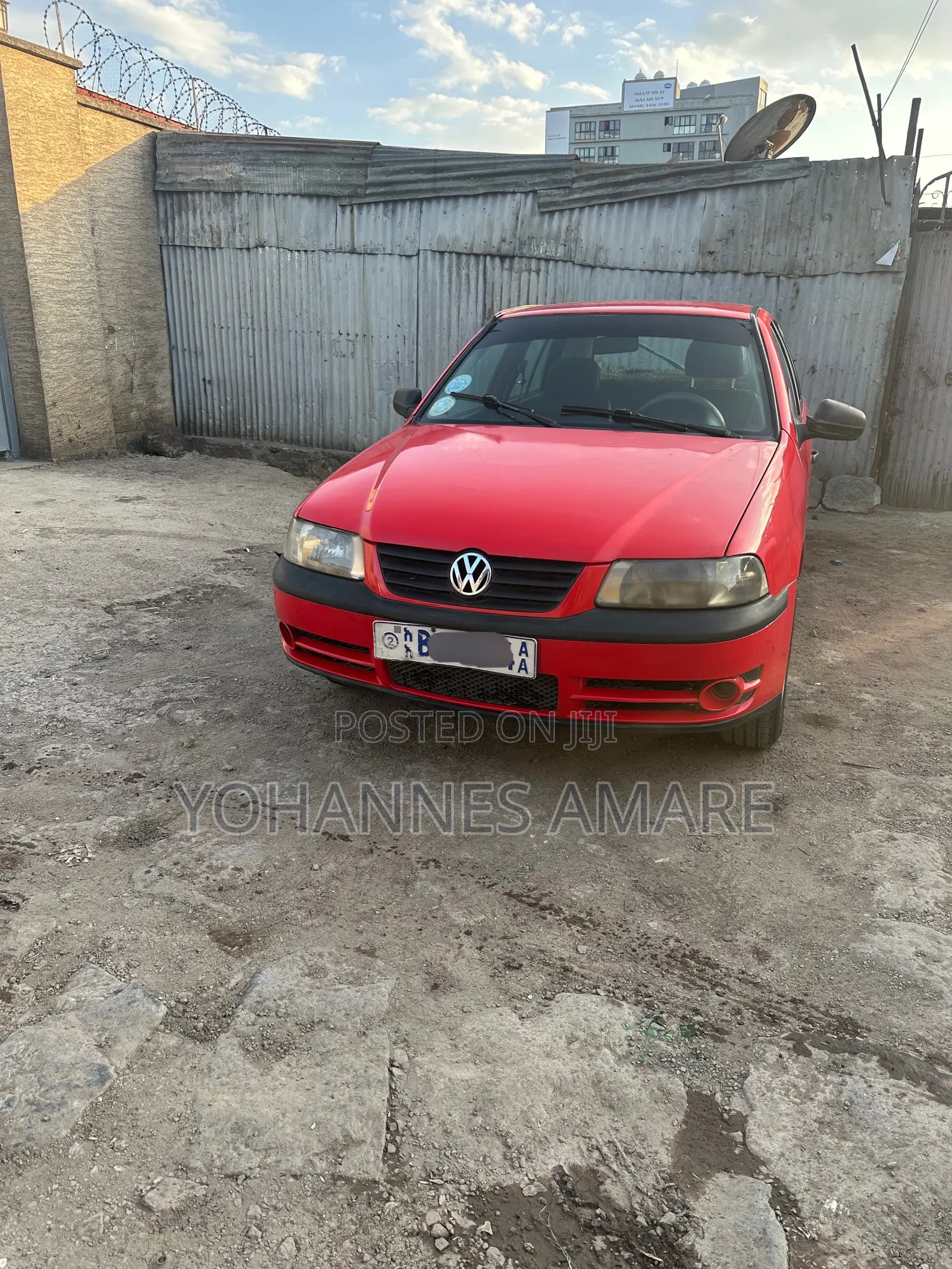 Volkswagen Golf 2005 Red
