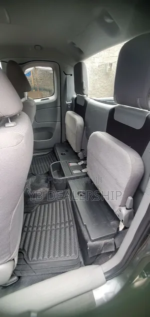 Toyota Tacoma 2011 Black