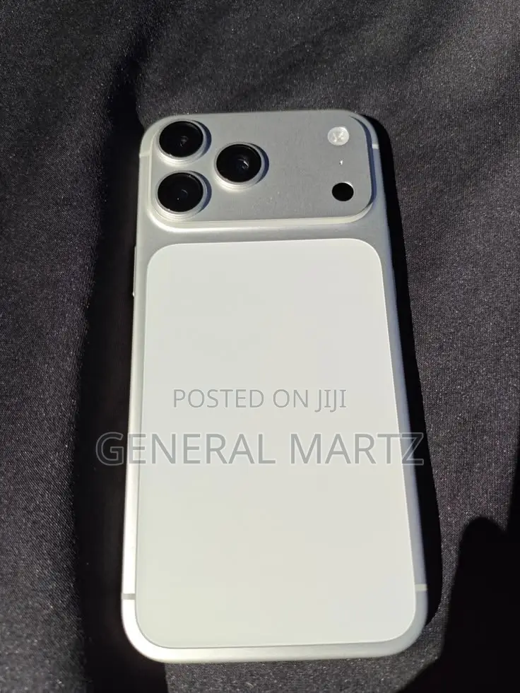 New Apple iPhone 17 Pro 256 GB Silver