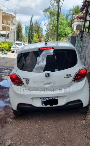 Changan BenBen E-Star 2023 White