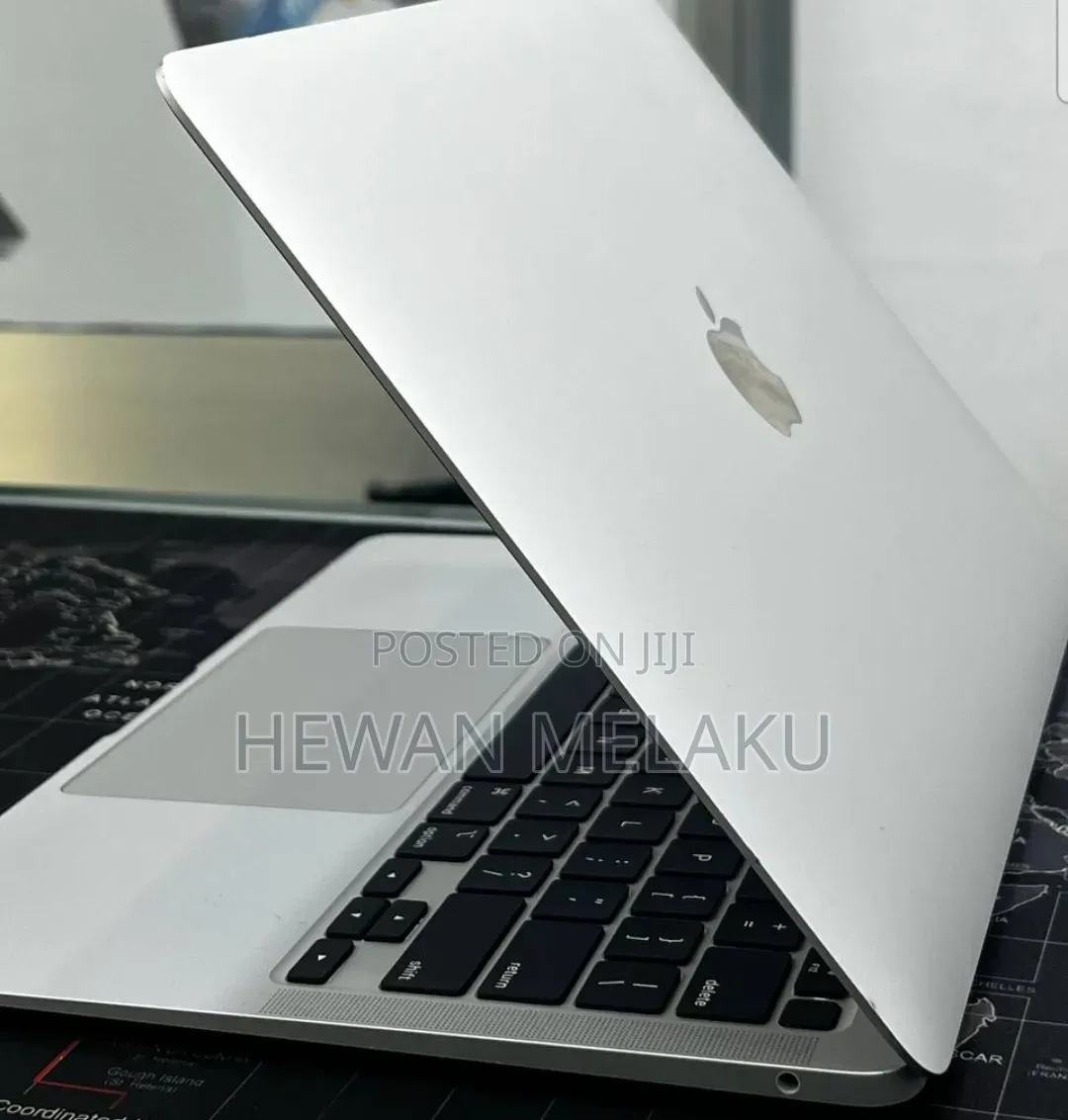 New Laptop Apple MacBook Air 2020 M1 16GB Apple M1 SSD 512GB