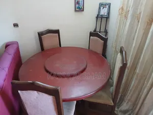 Dinning Teble