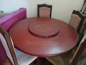 Dinning Teble