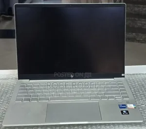 New Laptop HP Pavilion 17 16GB Intel Core i5 SSD 1T