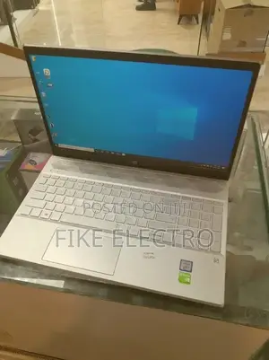 New Laptop HP Pavilion 15 16GB Intel Core i7 SSD 512GB