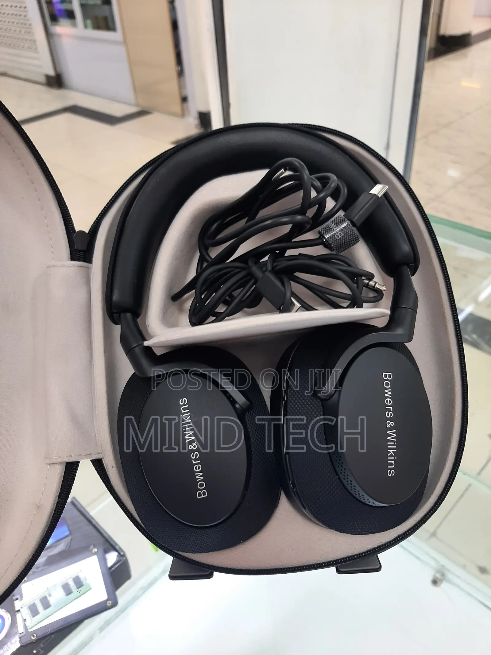 Bowers Wilkins Headphone