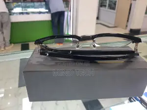 Smart Glass + Speaker