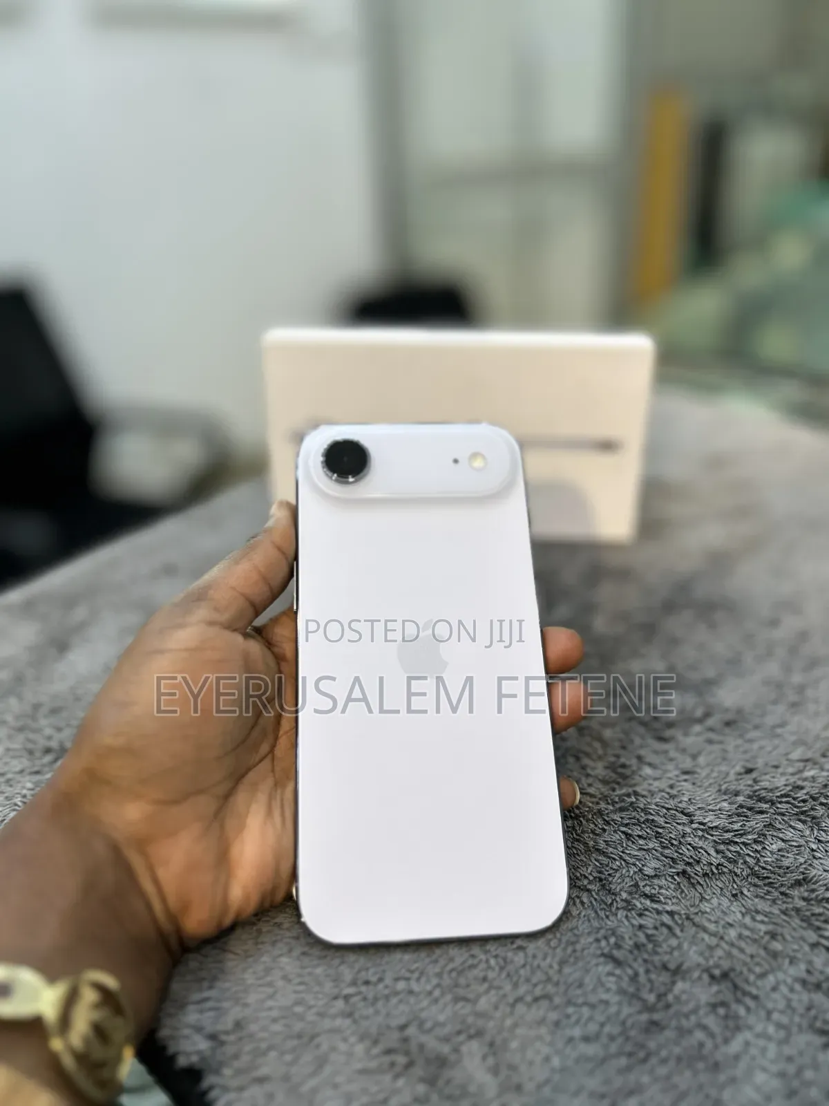 New Apple iPhone 17e 256 GB White