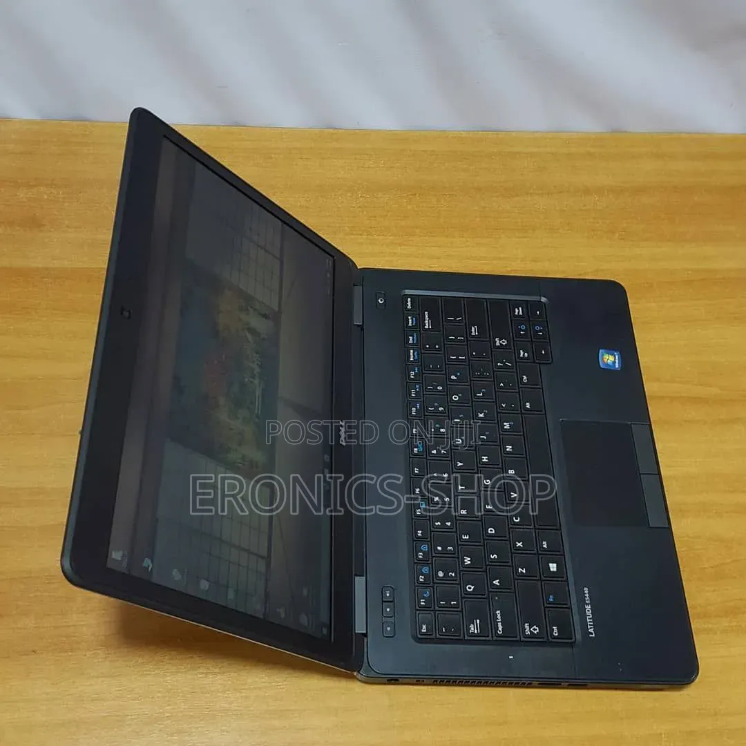 Laptop Dell Latitude E5440 4GB Intel Core i5 HDD 500GB