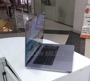 New Laptop Apple MacBook Pro 32GB Apple M1 Pro SSD 1T