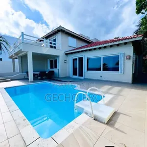 Furnished 8bdrm House in Bole for sale