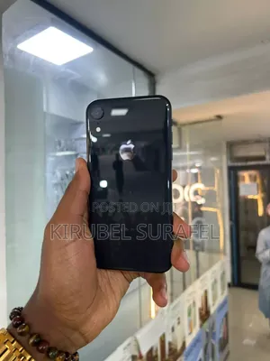 New Apple iPhone XR 128 GB Black