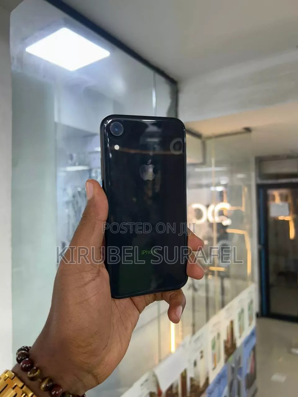 New Apple iPhone XR 128 GB Black